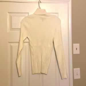 Brand New with Tags! White House Black Market ribbed turtleneck